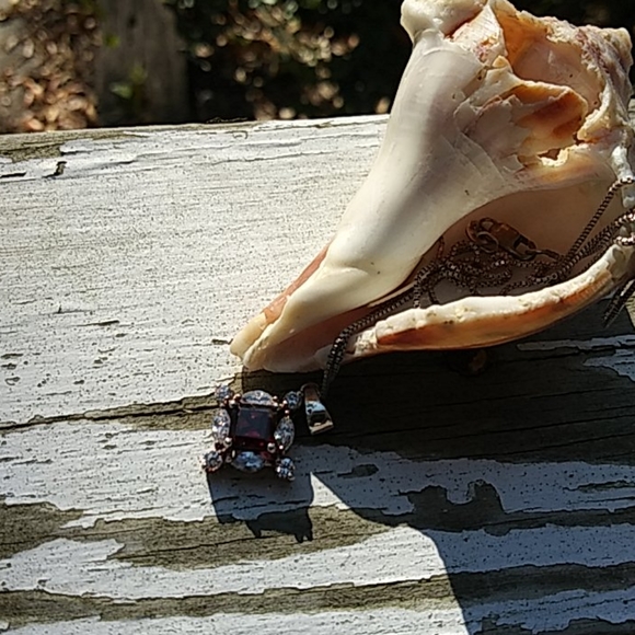 A sterling silver Garnet and CZ necklace - Picture 2 of 4